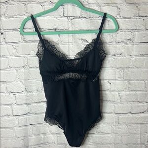 NWT Abercrombie and Fitch bodysuit size small